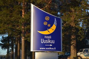 Фото номера Стандартный двухместный номер с 2 отдельными кроватями Отель Hotel Uusikuu г. Миккели 21