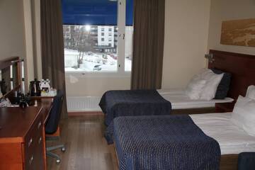 Фото номера Двухместный номер с 2 отдельными кроватями Отель Original Sokos Hotel Vaakuna Mikkeli г. Миккели 8