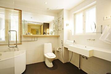 Фото номера Люкс Отель Kyyhkylä Hotel and Manor г. Миккели 4